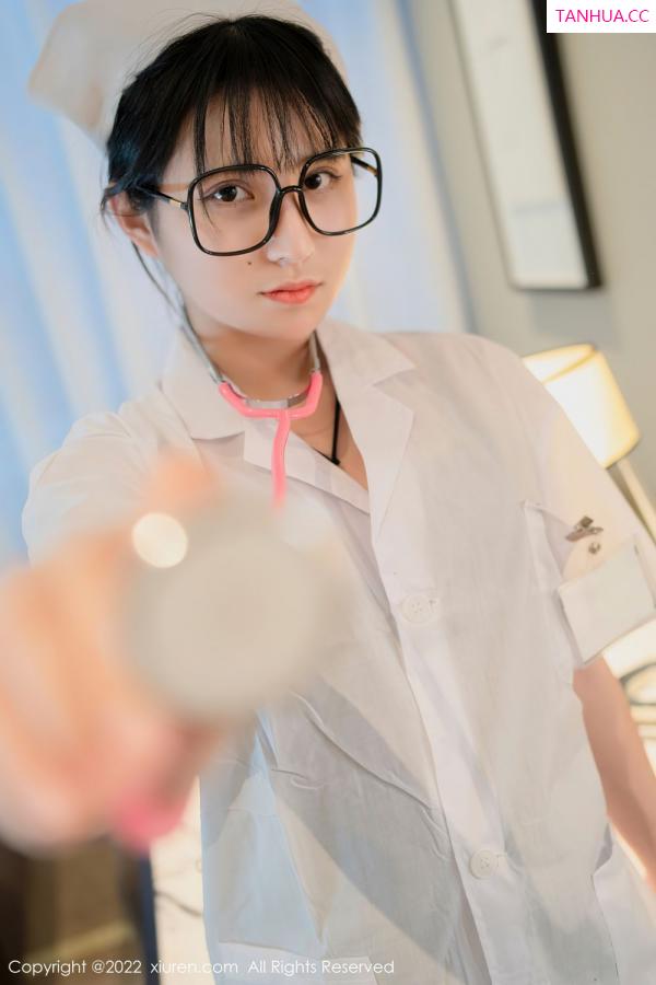 久久Aimee  [XiuRen]高清写真图 2022.06.29 No.5202 久久Aimee第9张图片